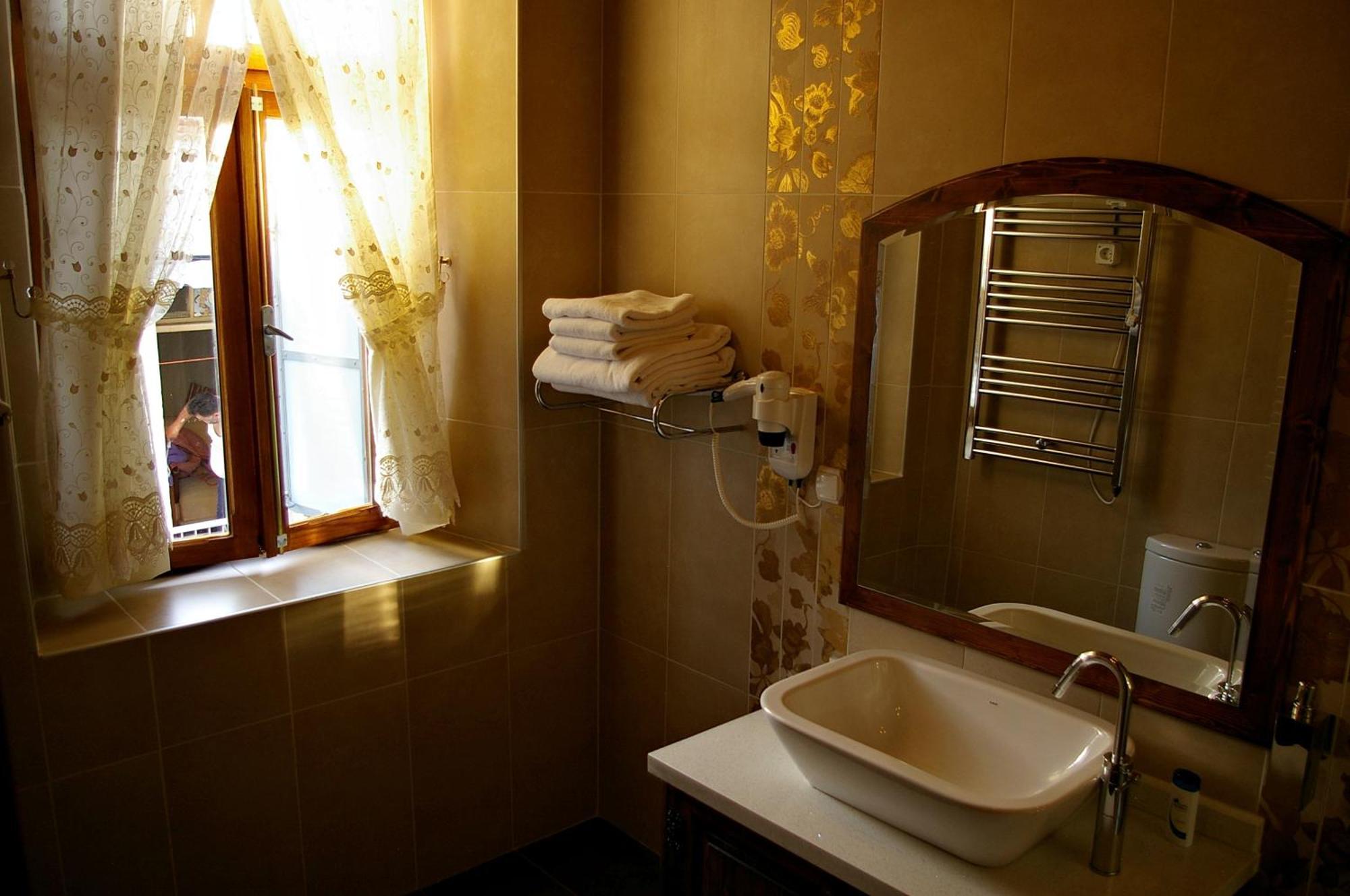 Hera Hotel Bergama Bagian luar foto