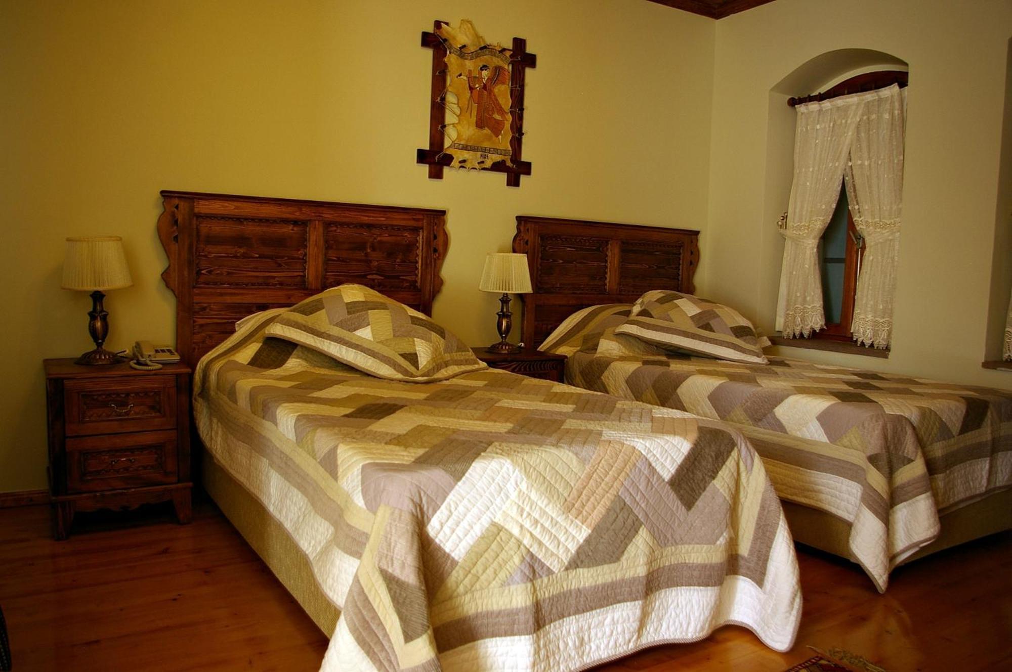 Hera Hotel Bergama Bagian luar foto