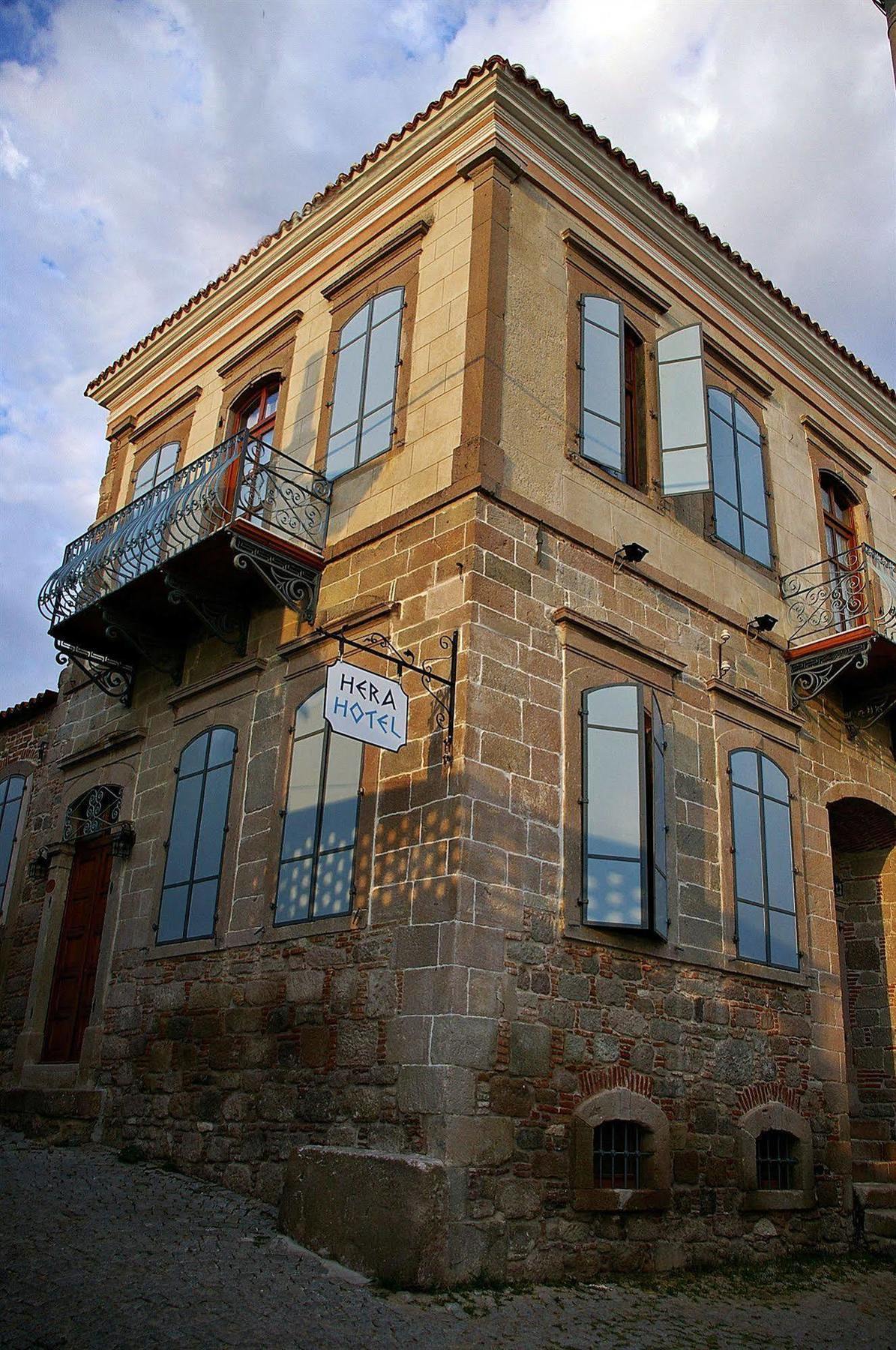 Hera Hotel Bergama Bagian luar foto